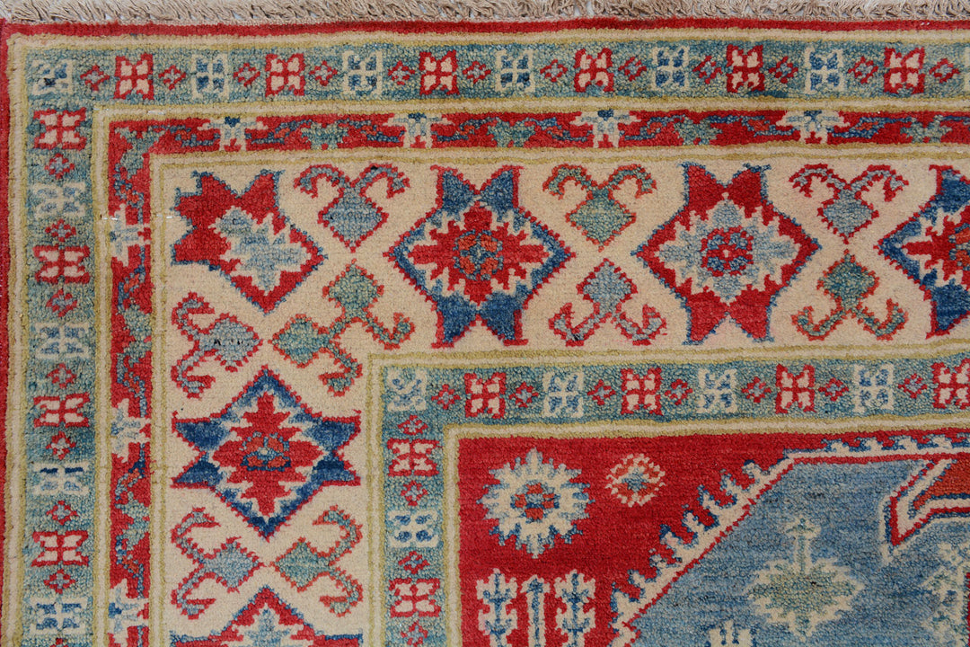 Light Slate Grey Kazak 5'  1" x 6'  6" - No. QA84222