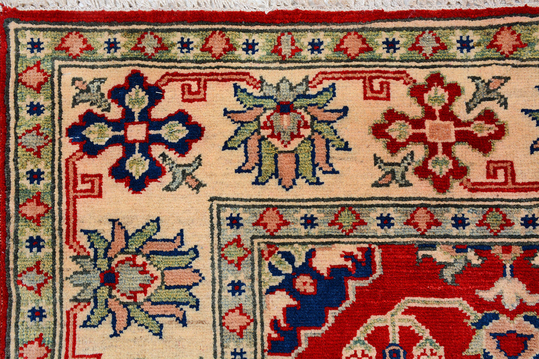 Red Kazak 4'  11" x 6'  7" - No. QA41248