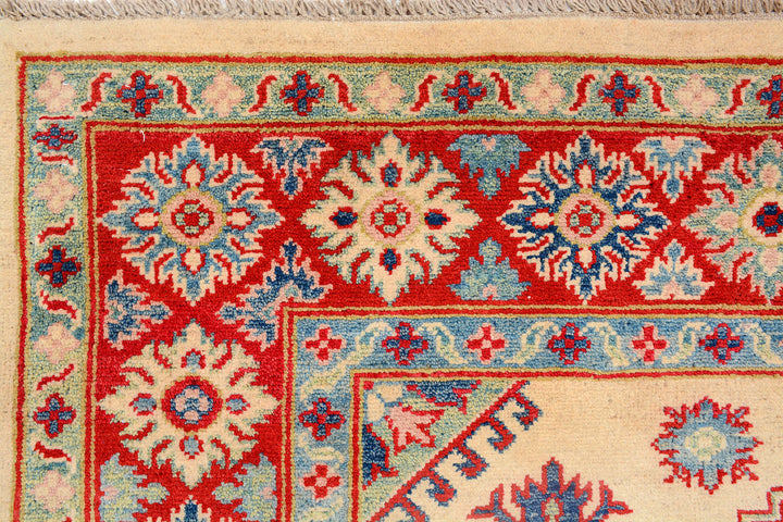 White Afghan Kazak Rug 4' 9 x 6' 3 Hand-Knotted detail