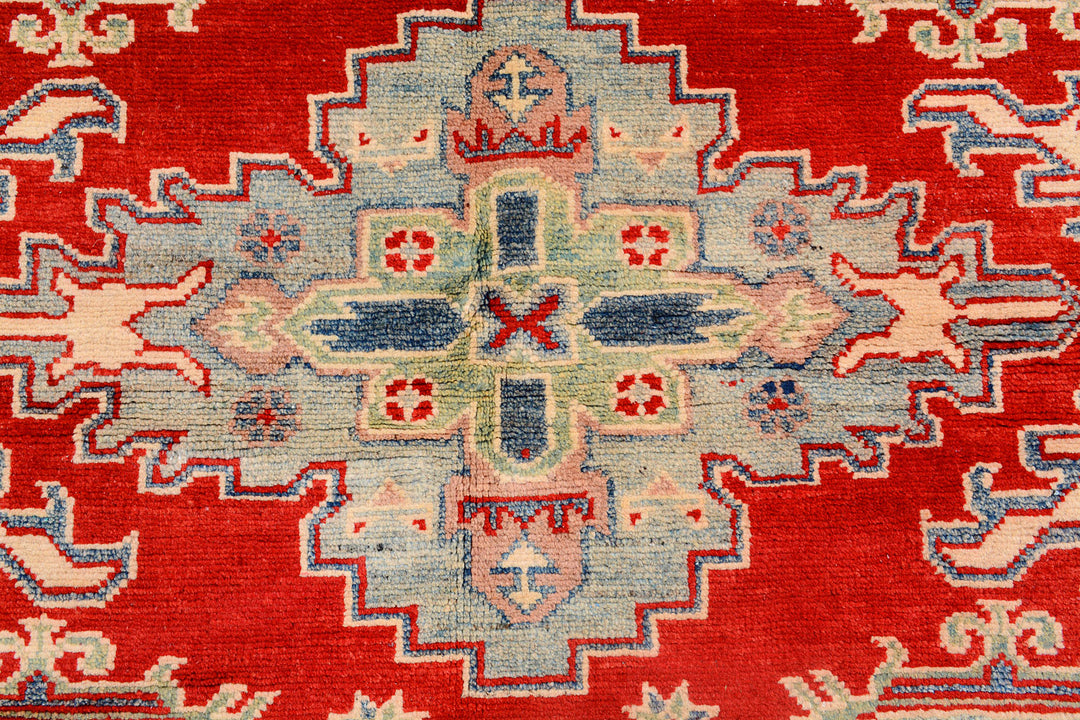 Red Kazak 4'  10" x 6'  6" - No. QA27583