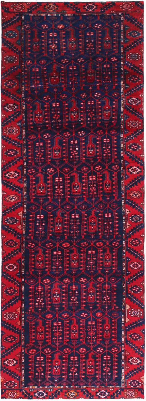 Hamadan 3’ 4″ x 10’ 0″ - No. AV50307