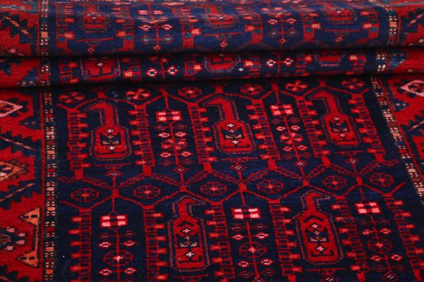 Hamadan 3’ 4″ x 10’ 0″ - No. AV50307