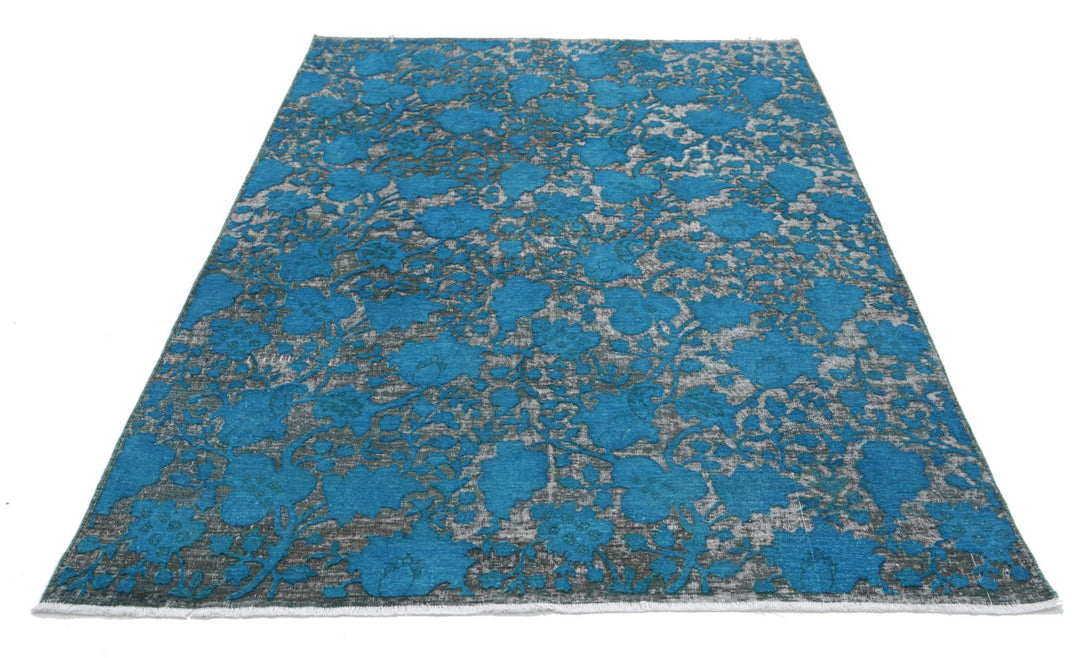 Onyx 5’ 0″ x 7’ 4″ - No. AV23738 - ALRUG Rug Store