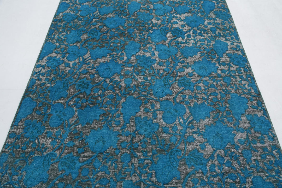 Onyx 5’ 0″ x 7’ 4″ - No. AV23738 - ALRUG Rug Store