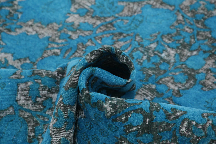 Onyx 5’ 0″ x 7’ 4″ - No. AV23738 - ALRUG Rug Store