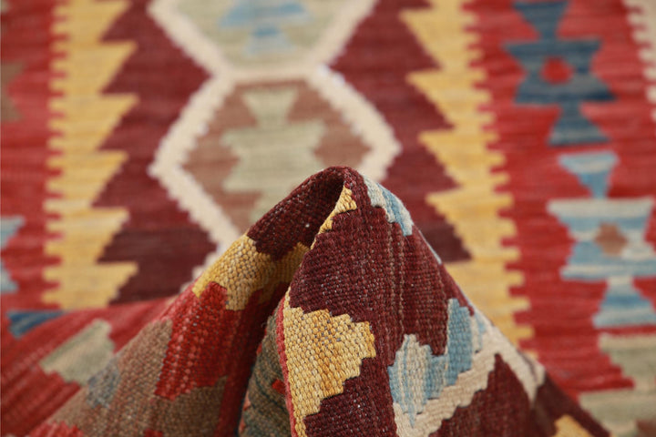 Kilim 2’ 2″ x 6’ 11” - No. AV74533 - ALRUG Rug Store