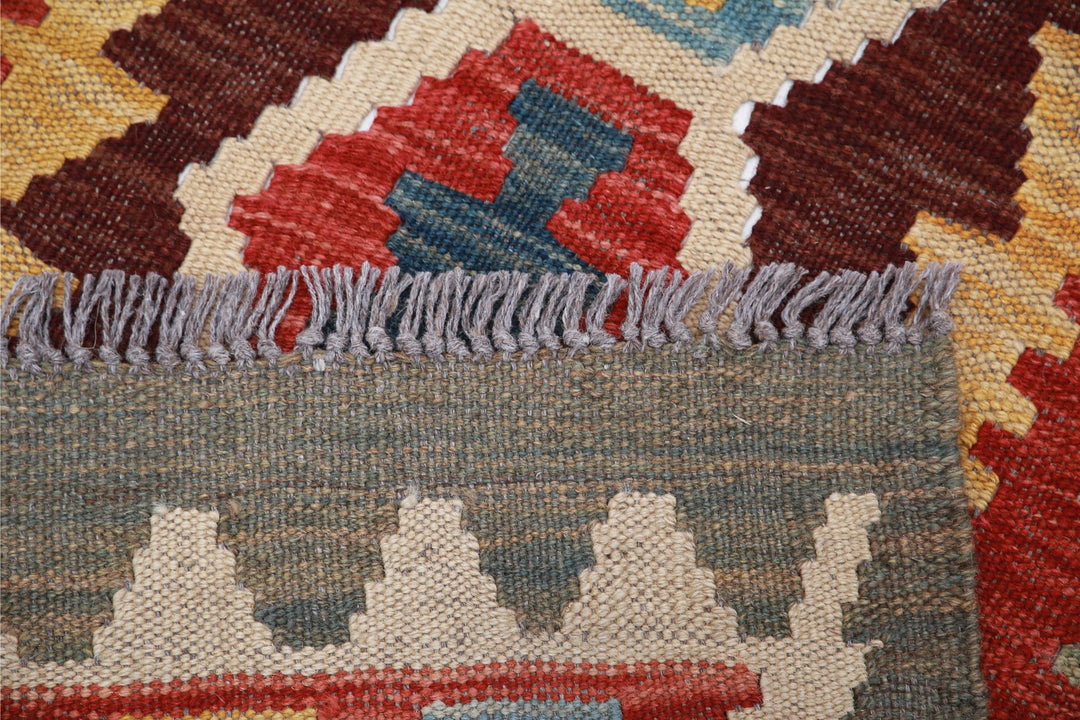 Kilim 2’ 2″ x 6’ 11” - No. AV74533 - ALRUG Rug Store