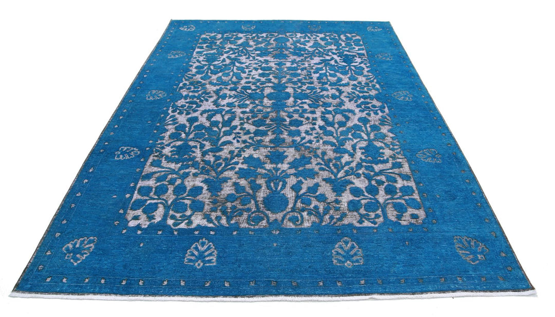Onyx 6’ 10” x 9’ 6″ - No. AV81664 - ALRUG Rug Store