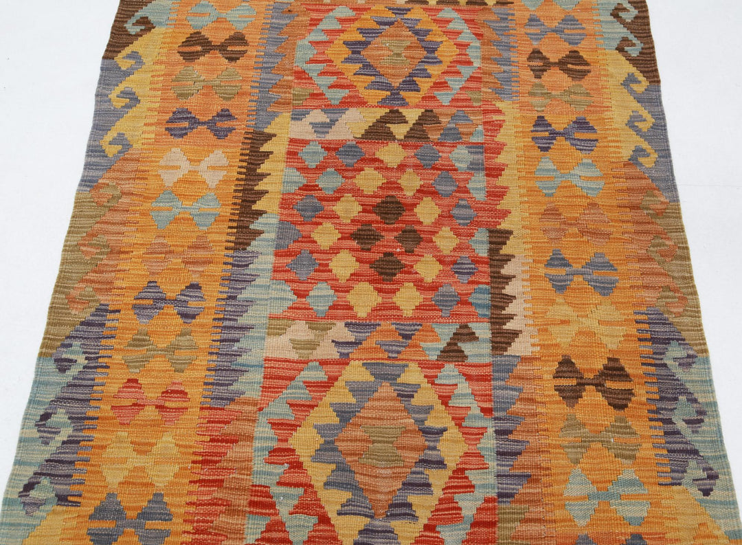 Kilim 3’ 5″ x 5’ 0″ - No. AV95501 - ALRUG Rug Store