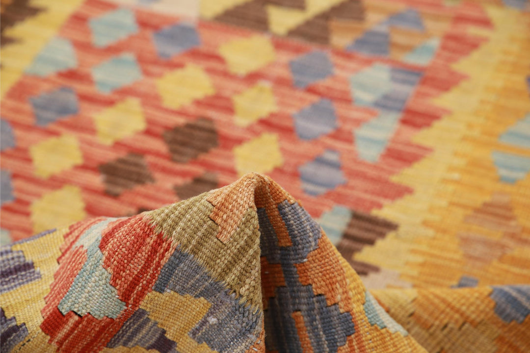 Kilim 3’ 5″ x 5’ 0″ - No. AV95501 - ALRUG Rug Store