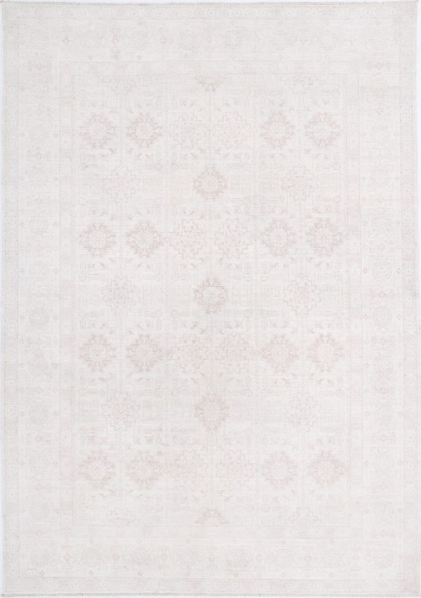 Ivory Pakistani Serenity Rug 6' 1" x 8' 6" Hand-Knotted