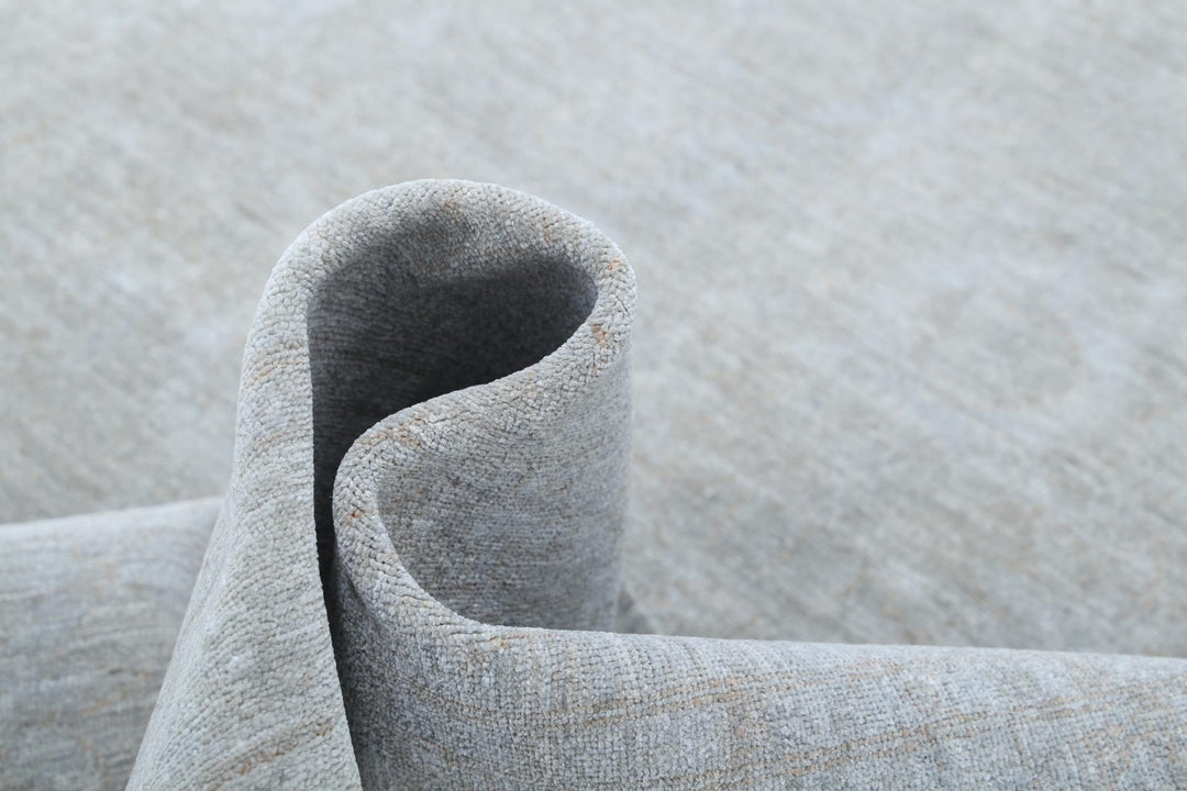 Overdye 4’ 9″ x 6’ 5″ - No. AV54851 - ALRUG Rug Store