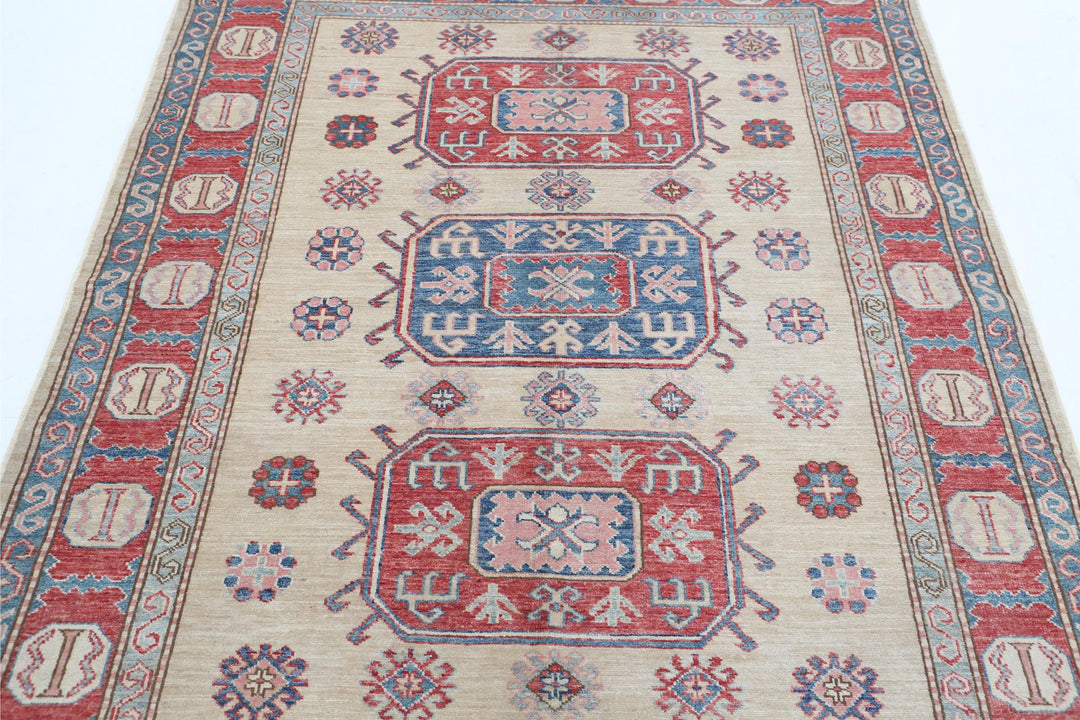 Kazak 4’ 8″ x 5’ 11” - No. AV76036 - ALRUG Rug Store