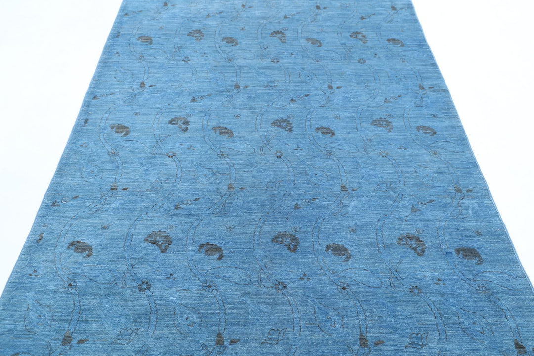 Overdye 5’ 0″ x 7’ 3″ - No. AV25726 - ALRUG Rug Store