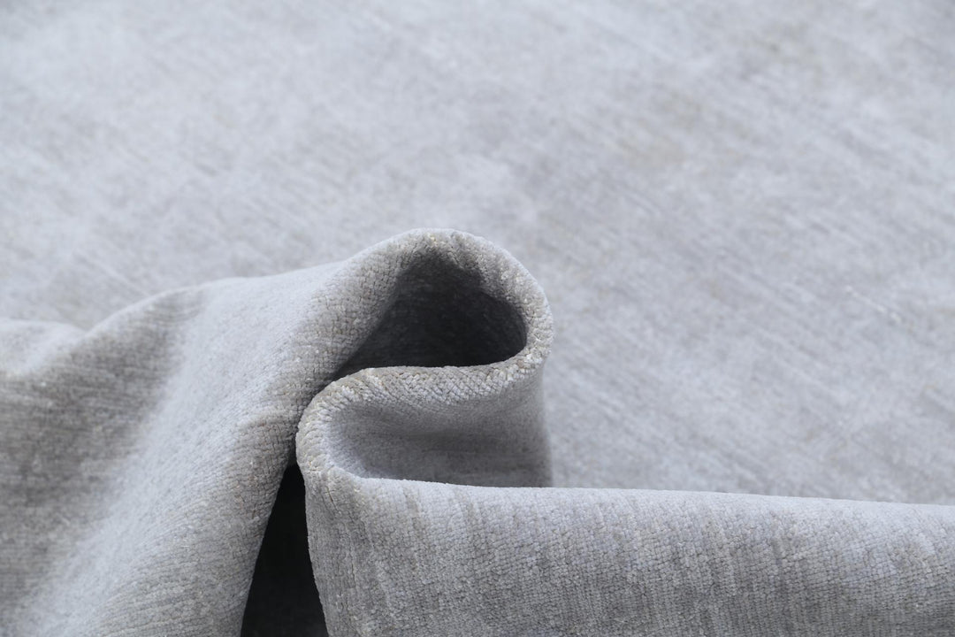 Overdye 5’ 9″ x 8’ 6″ - No. AV72941 - ALRUG Rug Store