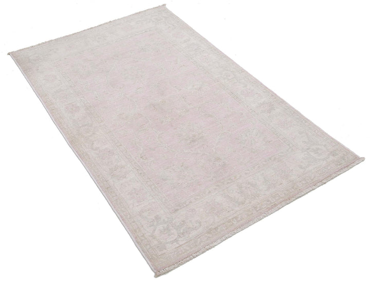 Serenity 3’ 0″ x 4’ 7″ - No. AV80250 - ALRUG Rug Store