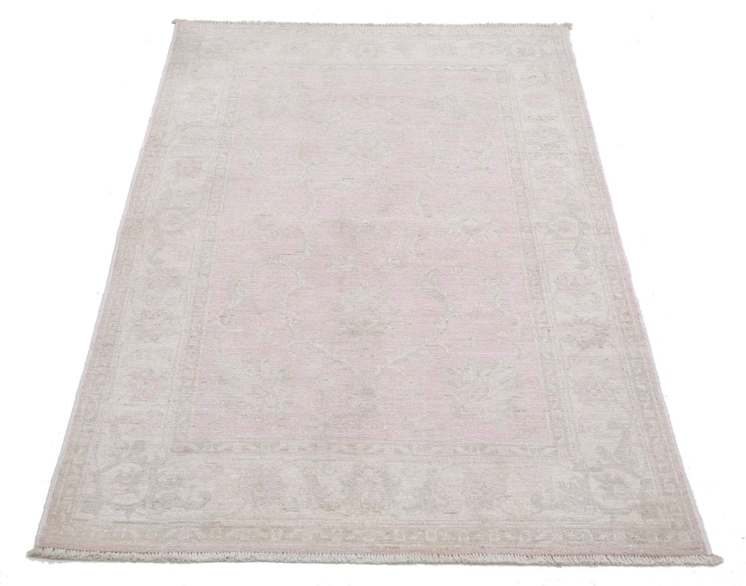 Serenity 3’ 0″ x 4’ 7″ - No. AV80250 - ALRUG Rug Store