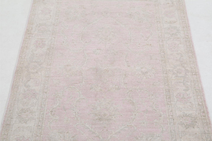 Serenity 3’ 0″ x 4’ 7″ - No. AV80250 - ALRUG Rug Store