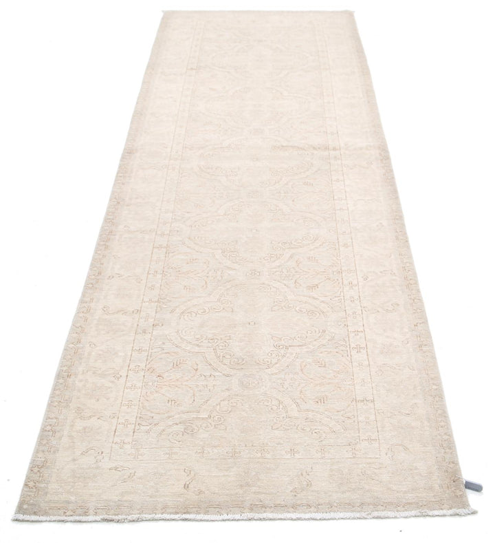 Serenity 3’ 0″ x 10’ 1″ - No. AV74421 - ALRUG Rug Store