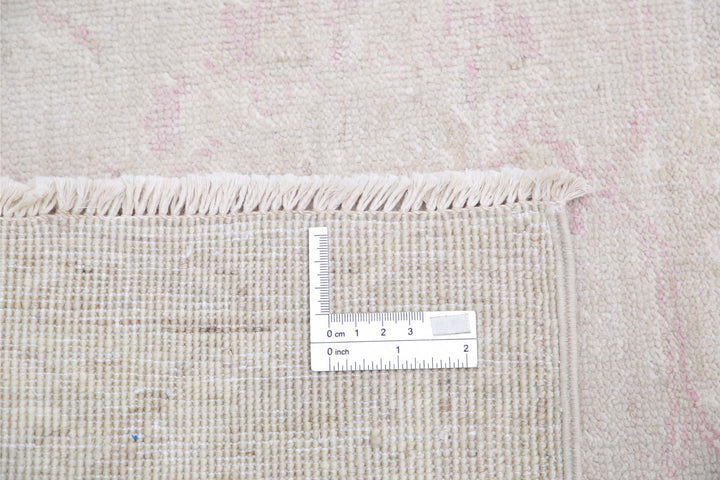 Serenity 2’ 8″ x 8’ 3″ - No. AV75033 - ALRUG Rug Store