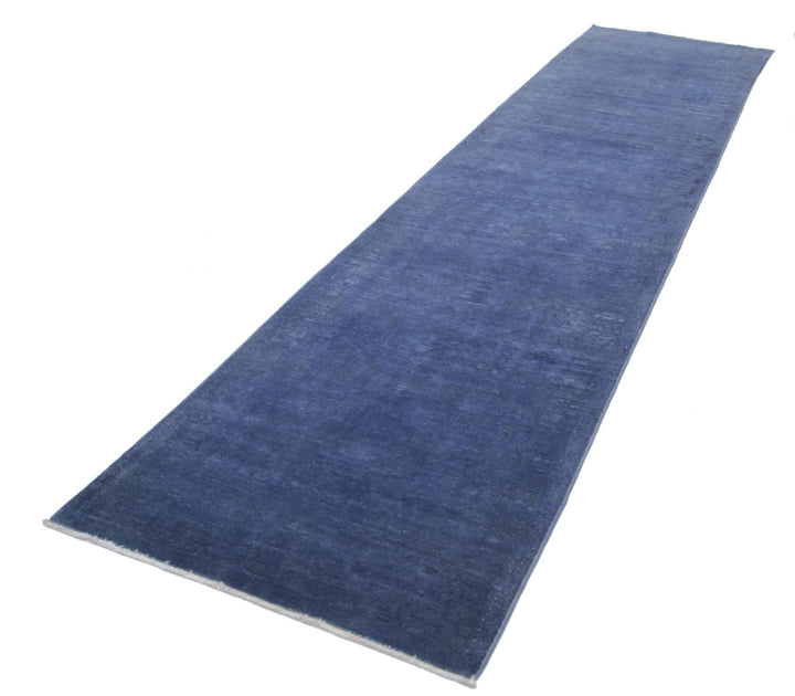 Overdye 3’ 2″ x 13’ 9″ - No. AV38936 - ALRUG Rug Store