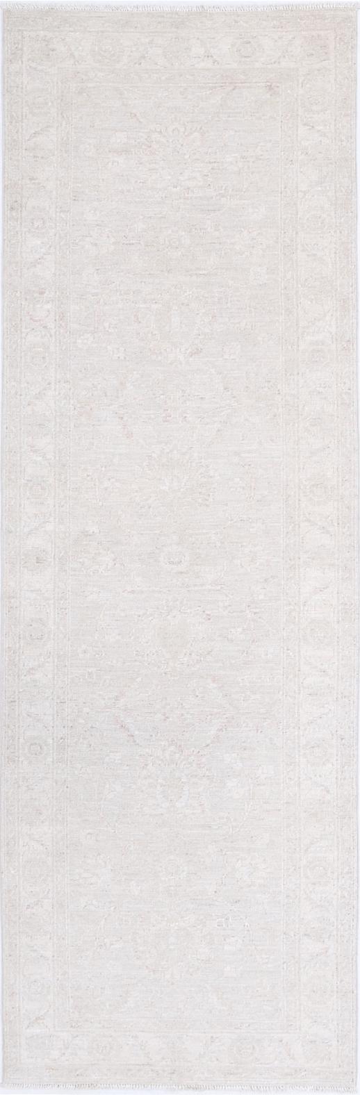Serenity 2’ 6″ x 8’ 2″ - No. AV55715 - ALRUG Rug Store