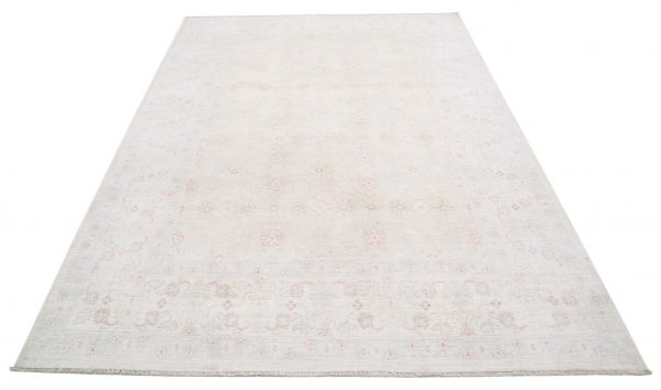 Gold Pakistani Tabriz Rug 6'0" x 8'6" Hand-Knotted view 13
