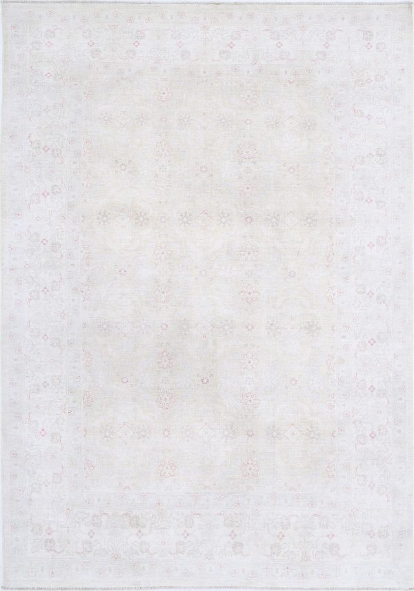 Gold Pakistani Tabriz Rug 6'0" x 8'6" Hand-Knotted