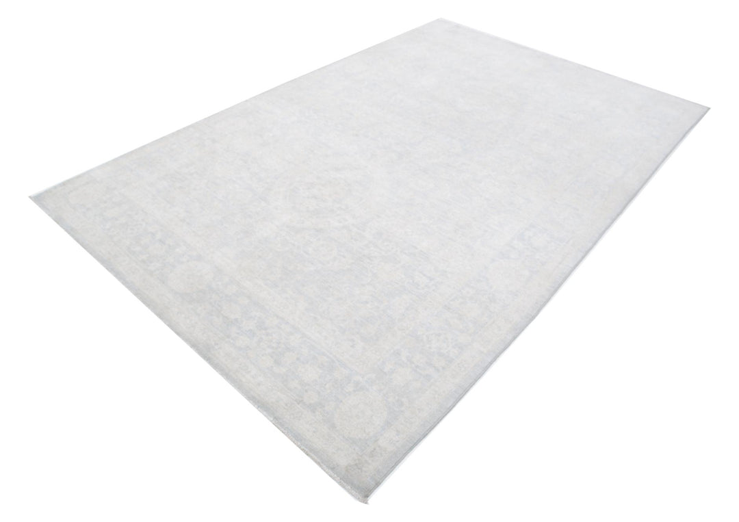 Serenity 5’ 11” x 8’ 11” - No. AV62855 - ALRUG Rug Store