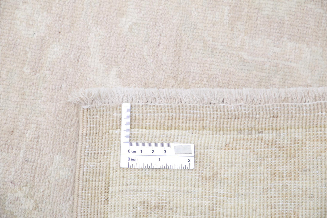 Serenity 2’ 7″ x 7’ 10” - No. AV20282 - ALRUG Rug Store