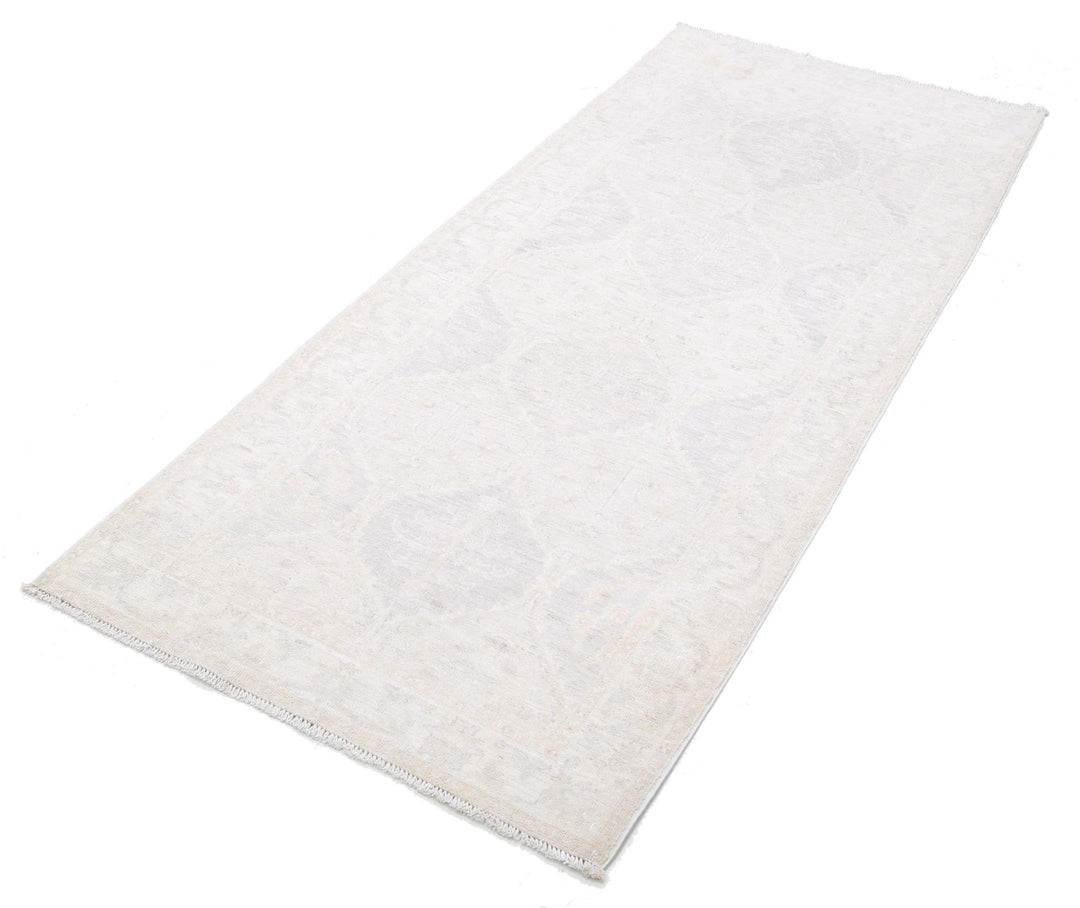 Serenity 2’ 9″ x 6’ 4″ - No. AV24871 - ALRUG Rug Store
