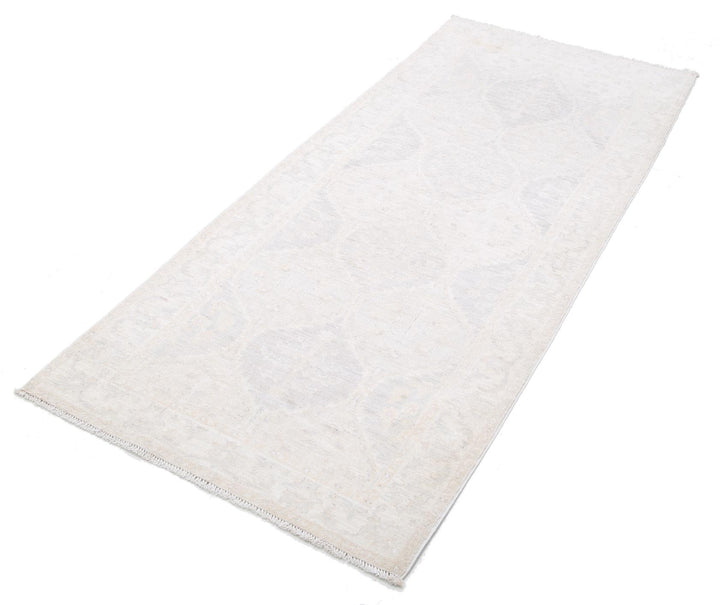 Serenity 2’ 9″ x 6’ 4″ - No. AV24871 - ALRUG Rug Store