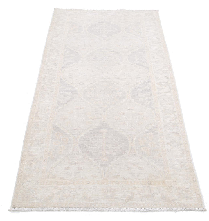 Serenity 2’ 9″ x 6’ 4″ - No. AV24871 - ALRUG Rug Store