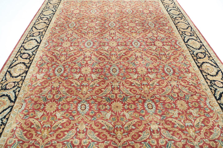 Heritage 8’ 10” x 11’ 8″ - No. AV38428 - ALRUG Rug Store