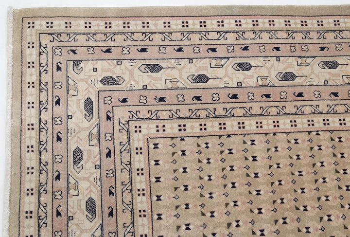 Mir 7’ 11” x 8’ 9″ - No. AV59774 - ALRUG Rug Store