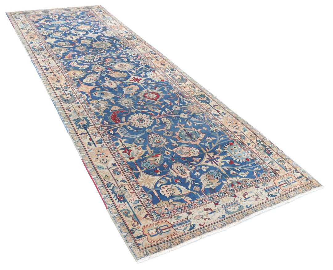 Heritage 4’ 0″ x 12’ 0″ - No. AV37641 - ALRUG Rug Store