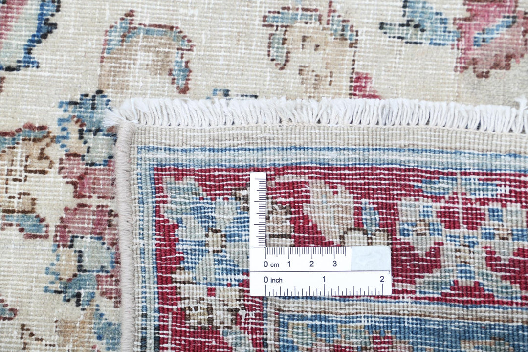 Kerman 5’ 10” x 8’ 6″ - No. AV95455 - ALRUG Rug Store