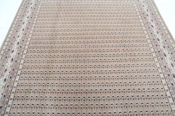 Mir 7’ 8″ x 8’ 7″ - No. AV29396 - ALRUG Rug Store