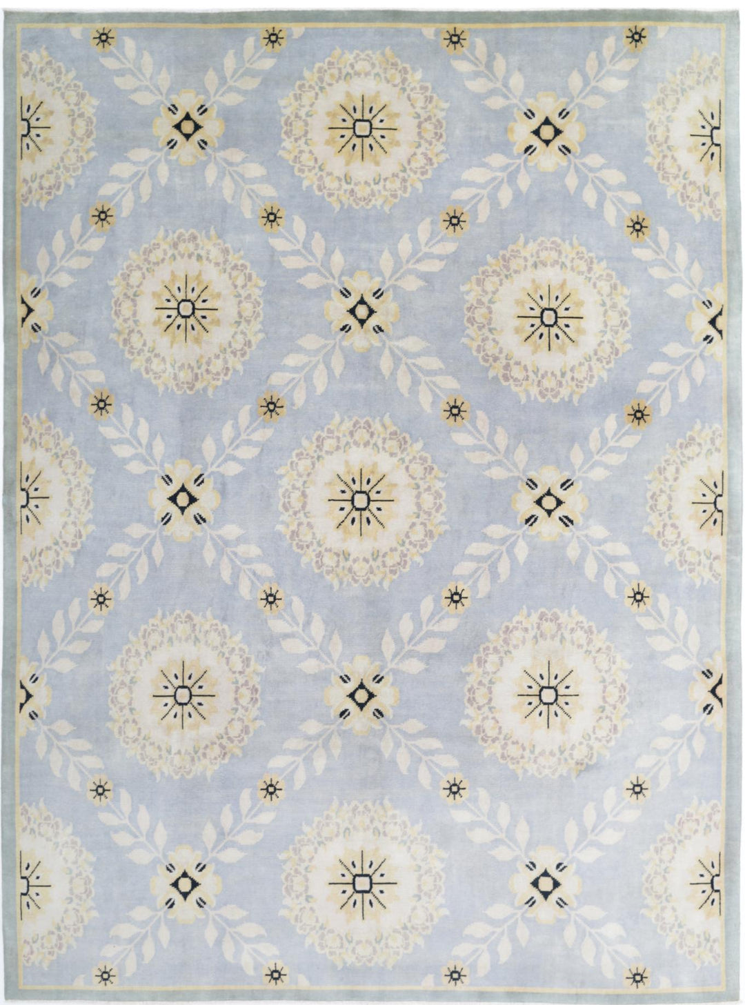 Modcar 8’ 10” x 11’ 8″ - No. AV93124 - ALRUG Rug Store