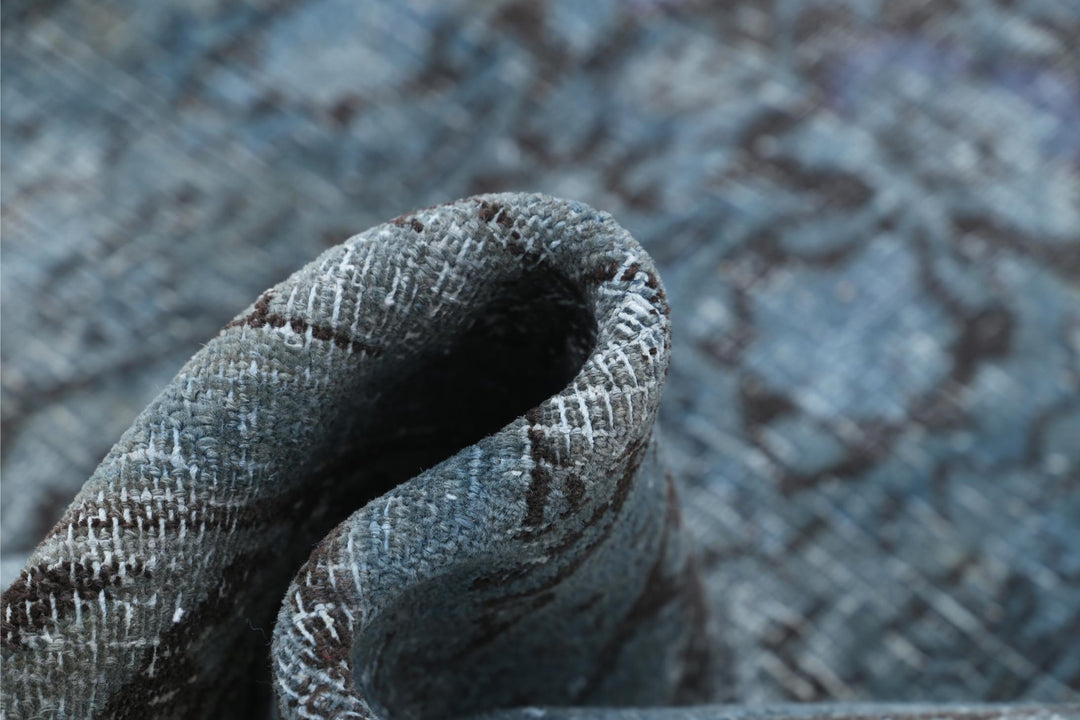 Vintage Persian 7’ 11” x 10’ 10” - No. AV97844 - ALRUG Rug Store