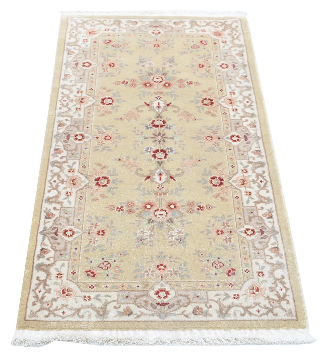Agra 2’ 0″ x 4’ 2″ - No. AV54376 - ALRUG Rug Store
