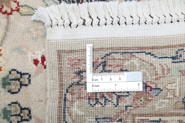 Heritage 2’ 0″ x 3’ 11” - No. AV60623 - ALRUG Rug Store