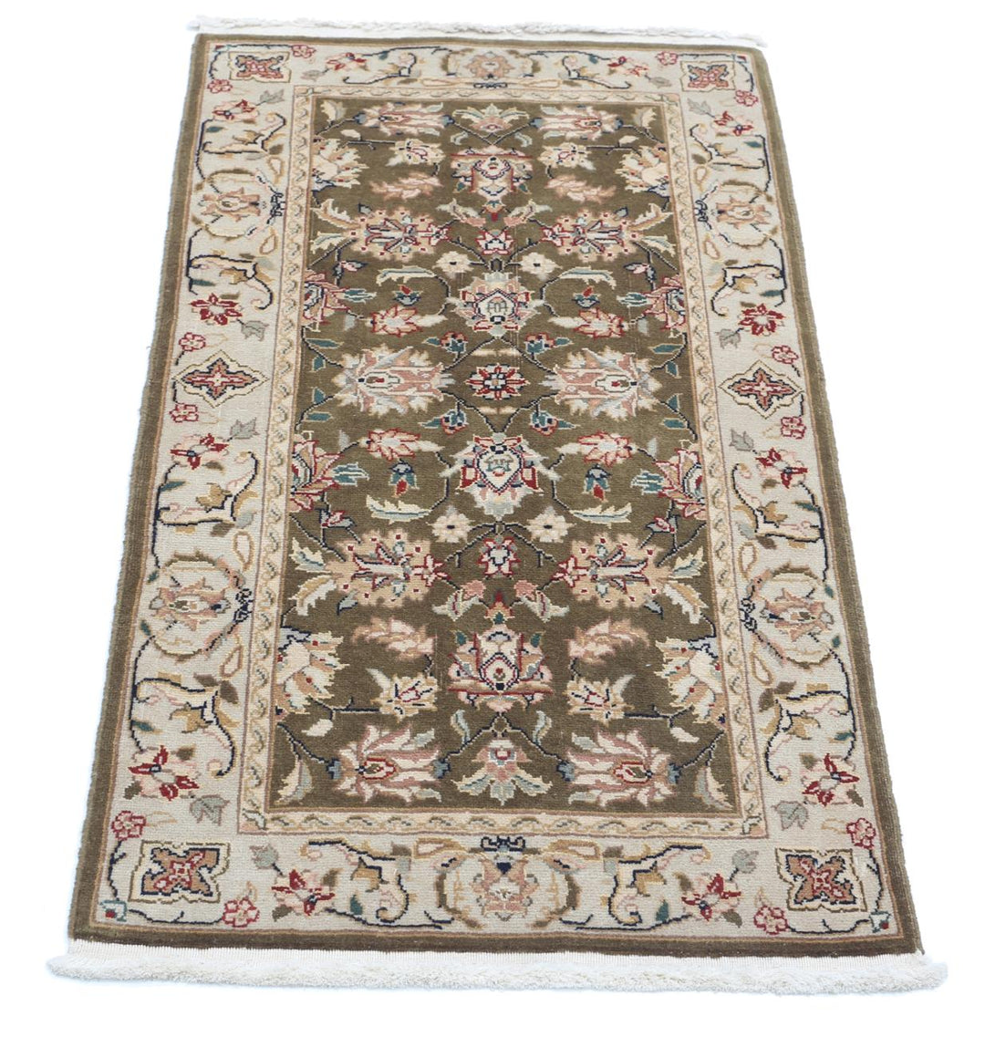 Heritage 2’ 0″ x 3’ 9″ - No. AV19017 - ALRUG Rug Store