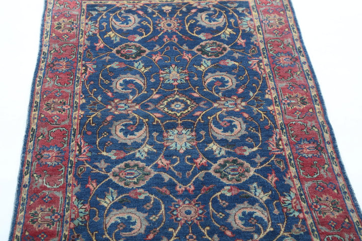 Agra 2’ 8″ x 4’ 2″ - No. AV15187 - ALRUG Rug Store