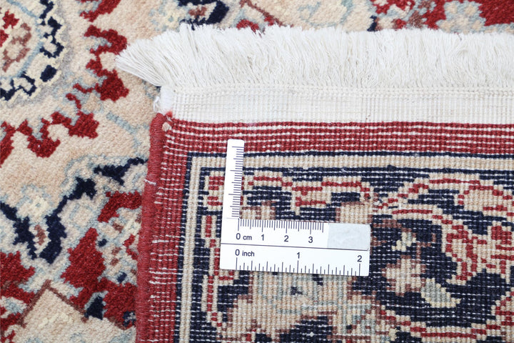 Heritage 2’ 0″ x 4’ 2″ - No. AV45672 - ALRUG Rug Store