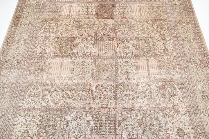 Qum 6’ 3″ x 7’ 1″ - No. AV92937 - ALRUG Rug Store