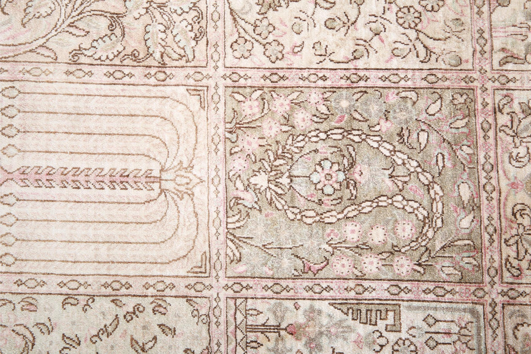 Qum 6’ 3″ x 7’ 1″ - No. AV92937 - ALRUG Rug Store