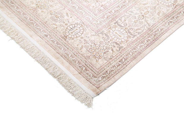 Qum 6’ 3″ x 7’ 1″ - No. AV92937 - ALRUG Rug Store