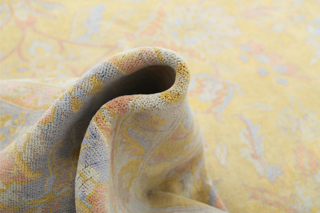 Agra 12’ 0″ x 18’ 2″ - No. AV61960 - ALRUG Rug Store