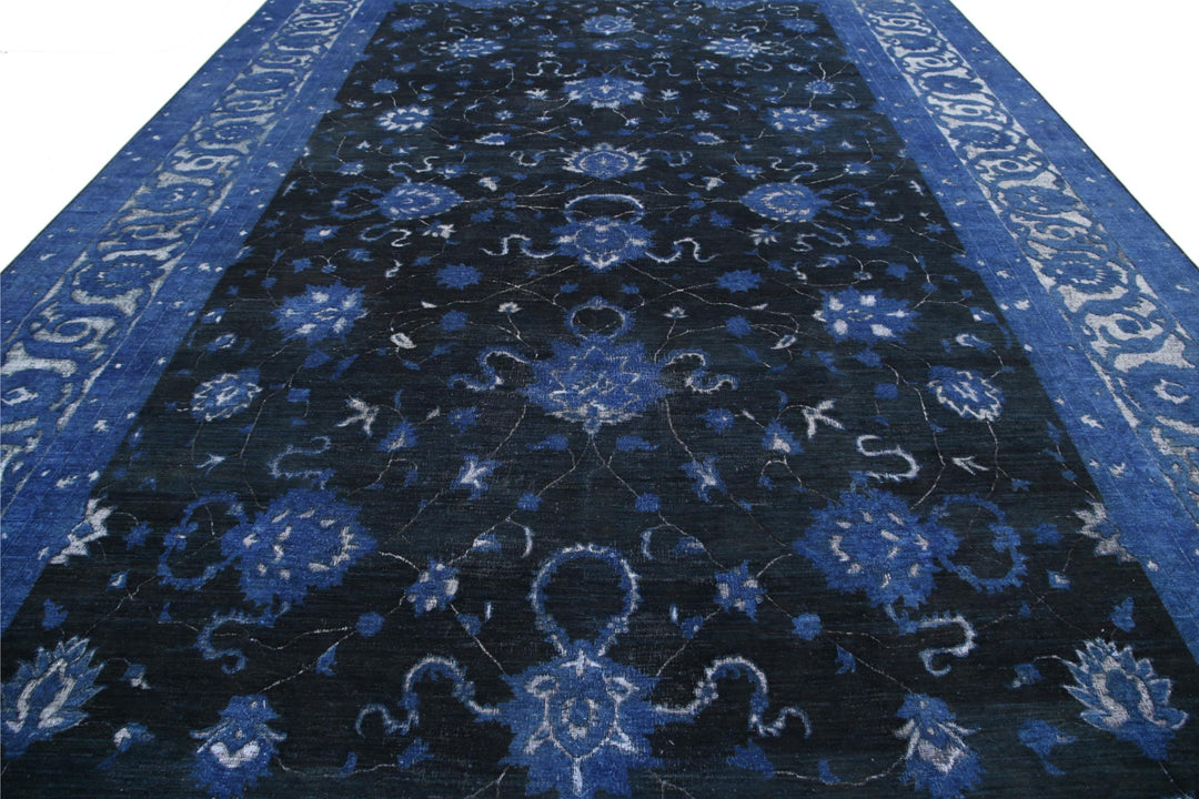 Onyx 11’ 8″ x 17’ 2″ - No. AV69783 - ALRUG Rug Store